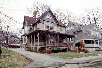 Huge Porch, Home, sidewalk, Oak Park