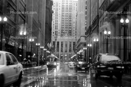 Chicago Board of Trade Building, Cars, automobile, vehicles, Rain, Rainy