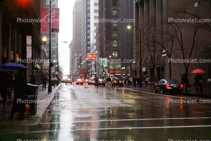 Chicago Board of Trade Building, Rain, Rainy, Cars, automobile, vehicles