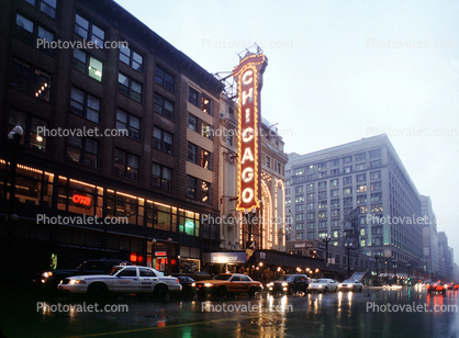 Chicago Theatre, rain, inclement weather, Taxi Cab, theater, Chicago-Theatre, building, Cars, automobile, vehicles