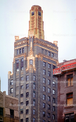 Carbon & Carbide building