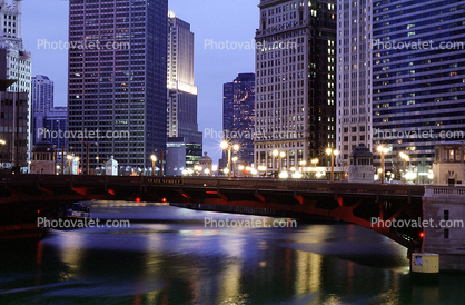Chicago River, Twilight, Dusk, Dawn, buildings, skyscrapers, cityscape