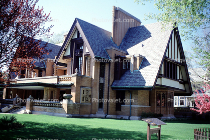 Moor-Dugal Residence, (1895, 1923), 333 Forest Avenue, Oak Park