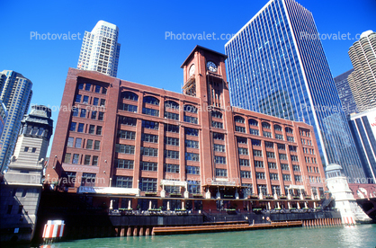 Central Office Building, Chicago River, clock tower