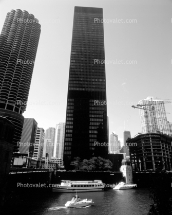 IBM Building, Tour Boat, Chicago River, Ludwig Mies van der Rohe, Architect, tourboat