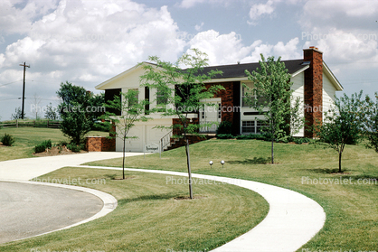 Hyannisport, home, house, single family dwelling unit, curved sidewalk, lawn, springtime, June 1968, 1960s