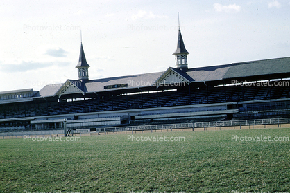 Churchill Downs, 1950s