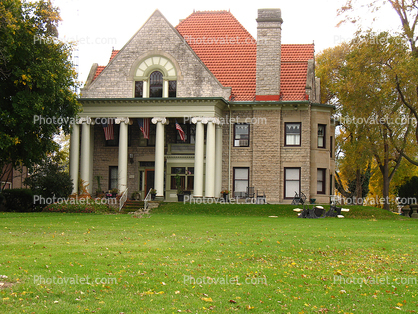 Rental Mansion, Port Clinton Ohio