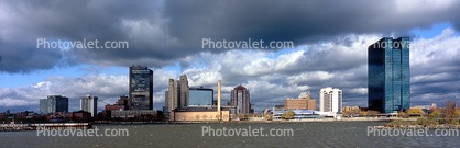 Toledo Panorama, Cityscape, skyline, building, skyscraper, Downtown, early morning, clouds, Maumee River