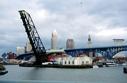 Draw Bridge, Cleveland Harbor, Skyline buildings, Bridge
