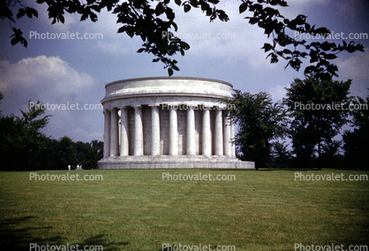 landmark building, Roman columns, round