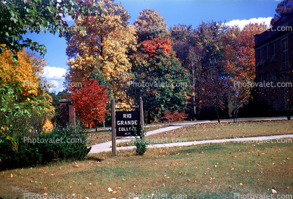 Rio Grande College sign, marker, autumn