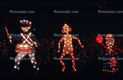Christmas lights, figures, decorations, tinman, tin man, drummer