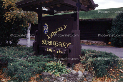 Al Johnson's Swedish Restaurant, Green Bay Peninsula, Door County