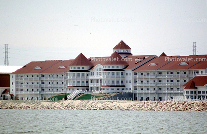 Blue Harbor Resort, lakeside, buildings, waterfront, shoreline, hotel, Sheboygan
