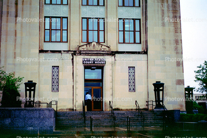 United States Court House, government building, entrance