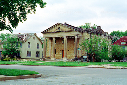 First Church of Christ Scientist, building, columns, Junction City, Kansas