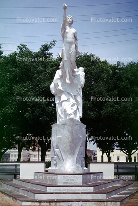 Miss Liberty, Monument to the Immigrant, monument, statue, sculpture, Waterfront, River, Woldenberg Park