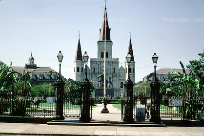 Jackson Square, Saint Louis Cathedral, Cathedral-Basilica of Saint Louis King of France, French Quarter, 1967, 1960s