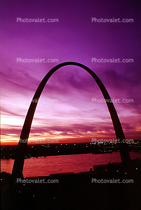 The Gateway Arch, Twilight, Dusk, Dawn