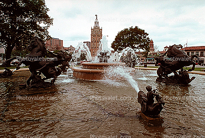Water, J.C. Nichols Memorial Fountain, Statuary, Figure, Sculpture, art, artform, building, park, Horse Statue, Aquatics