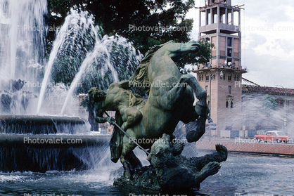 J.C. Nichols Memorial Fountain, Country Club Plaza, Horse, Water Fountain, 1967, 1960s