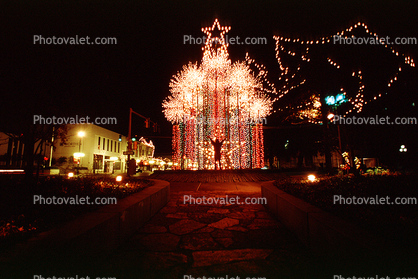night, nightime, decorated buildings, star, lights, Hot Springs, Garland County