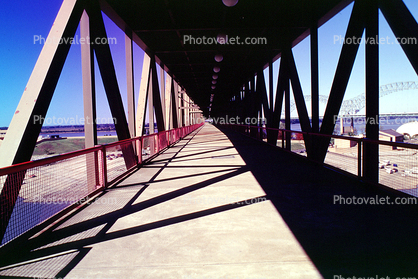 Footbridge to Mud Island, Wofl River, 22 October 1993