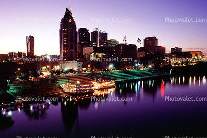 Cumberland River, Twilight, Dusk, Dawn, skyline, building, river boat, riverboat, night, Nightime, Exterior, Outdoors, Outside, Nighttime