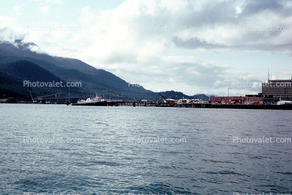 Juneu, Waterfront, Docks, Harbor, Piers, Mountains