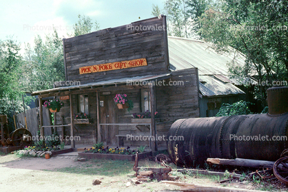 Pick N Poke Gift Shop, July 1993