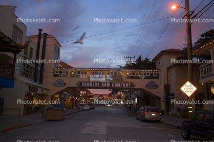 Early Morning, Cannery Row, Sunrise, Sunsight, Covered Bridge, Cars, vehicles, Automobile
