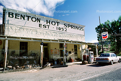 Benton Hot Springs, Chevron Gas Station