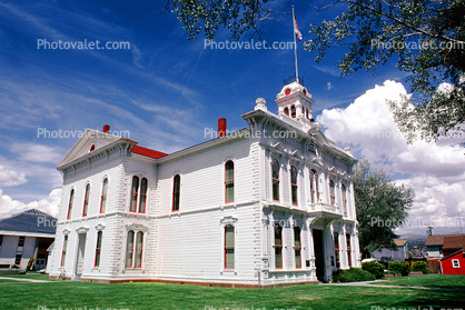 Bridgeport Courthouse, Victorian Building, Mono County