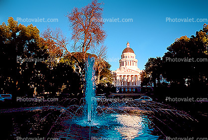 Water Fountain, State Capitol
