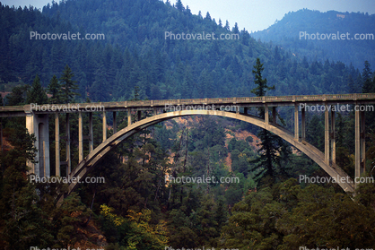 Cedar Creek Bridge, US Highway 101, Mendocino County, September 1987