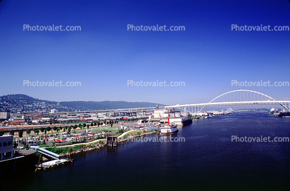Willamette River, waterfront, riverfront, water