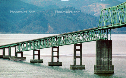 The Astoria-Megler Bridge, Columbia River, US Highway 101