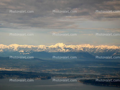 Olympic Mountains, Puget Sound
