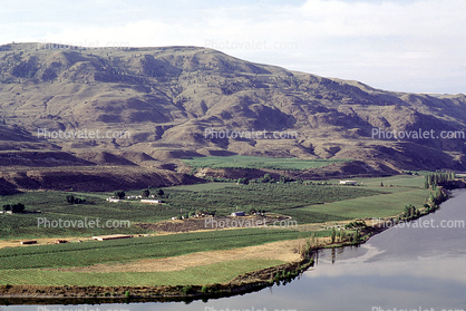 Columbia River, Chelan