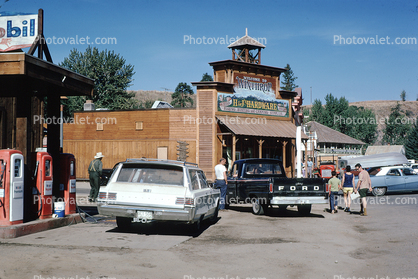 Mobile Gas Station, Cars, Buildings, Winthrop, August 1972