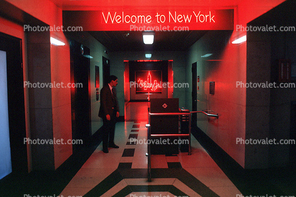 Observation Floor, welcome neon sign, Empire State Building, New York City
