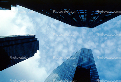 looking-up, buildings, Manhattan, 25 November 1989