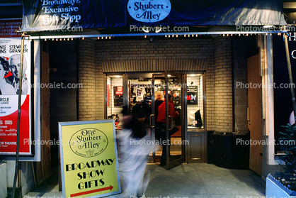 Shubert Alley, Broadway Theater, Midtown, Manhattan, alley, alleyway, 27 November 1989