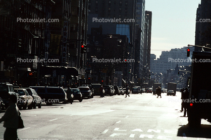 Taxi Cab, cars, building, Manhattan, 27 November 1989