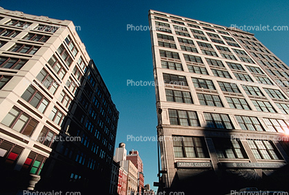 building, Manhattan, 27 November 1989