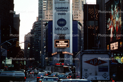 Minolta, Times Square, Buildings in Manhattan, 29 November 1989