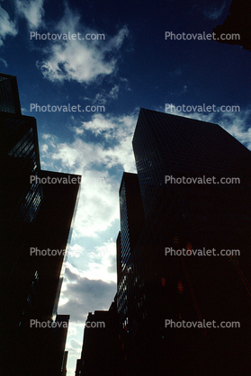 looking-up, buildings, Midtown Manhattan, concrete canyon, 30 November 1989