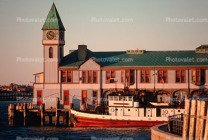 Pier-A Clock tower, Fireboat, Clocktower, Manhattan, redhull, redboat, WWI Memorial, 1 December 1989