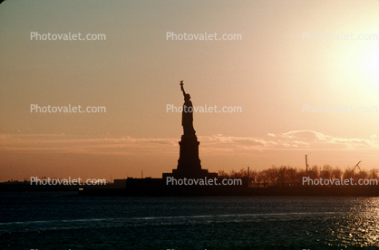 Statue Of Liberty, 1 December 1989
